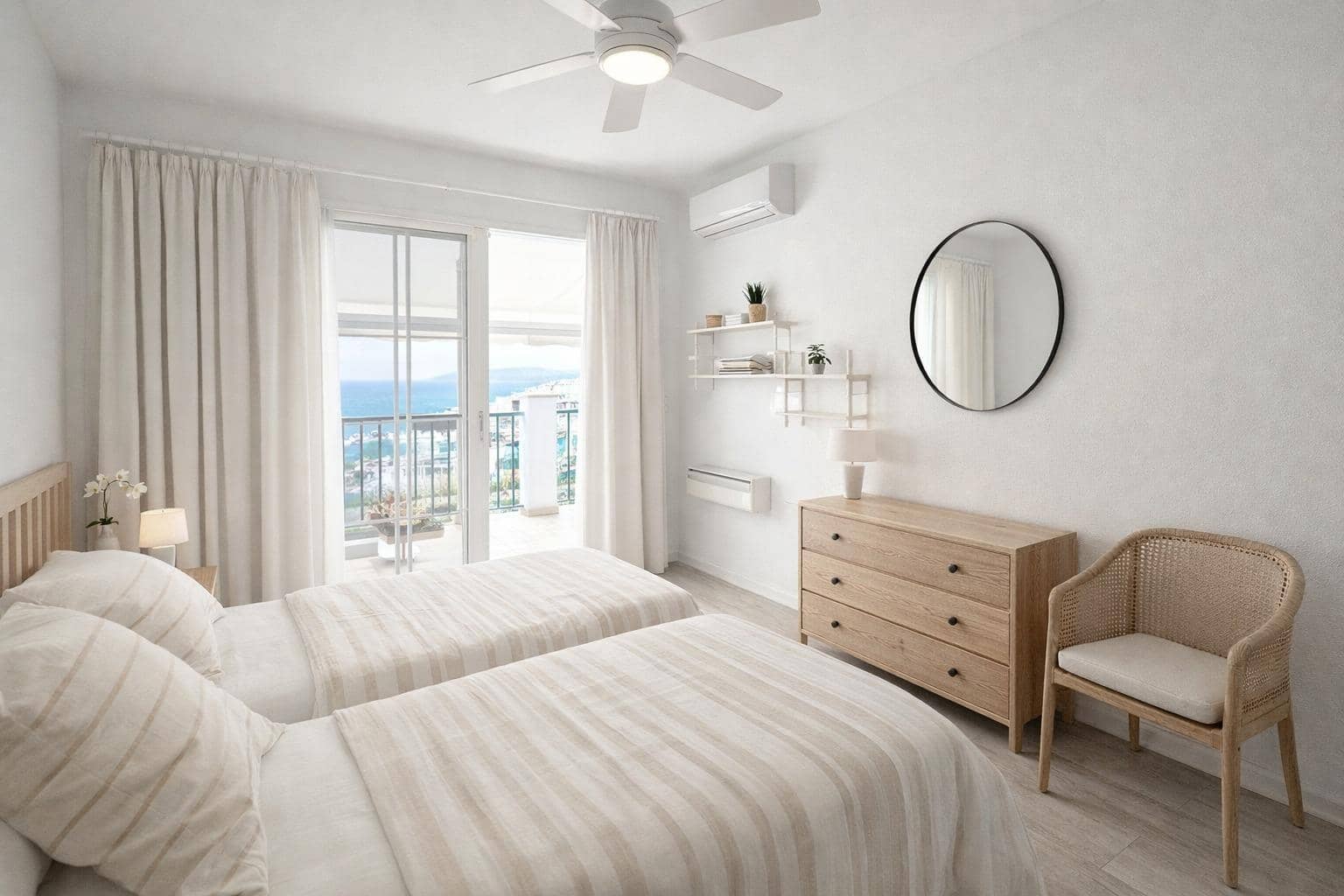 5 slaapkamer Rijtjeshuis te koop in Fuengirola met zwembad - € 470.000 (Ref: 10019282)