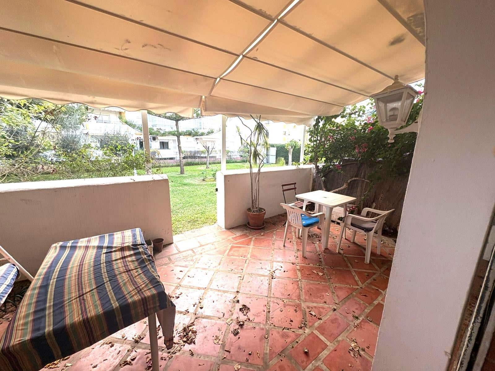 5 slaapkamer Rijtjeshuis te koop in Fuengirola met zwembad - € 470.000 (Ref: 10019282)