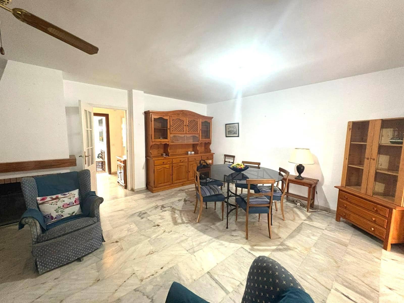 5 slaapkamer Rijtjeshuis te koop in Fuengirola met zwembad - € 470.000 (Ref: 10019282)