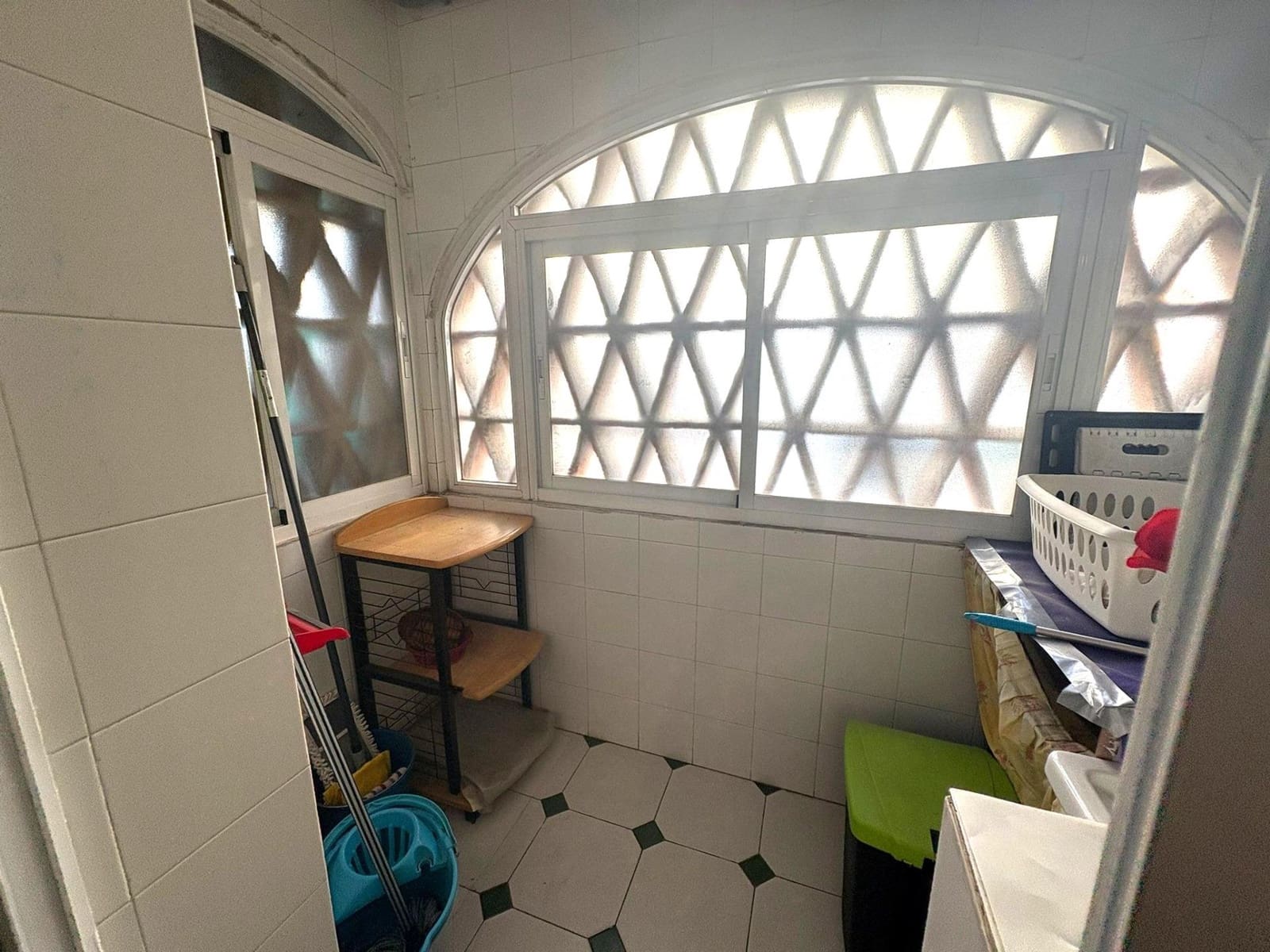 5 slaapkamer Rijtjeshuis te koop in Fuengirola met zwembad - € 470.000 (Ref: 10019282)