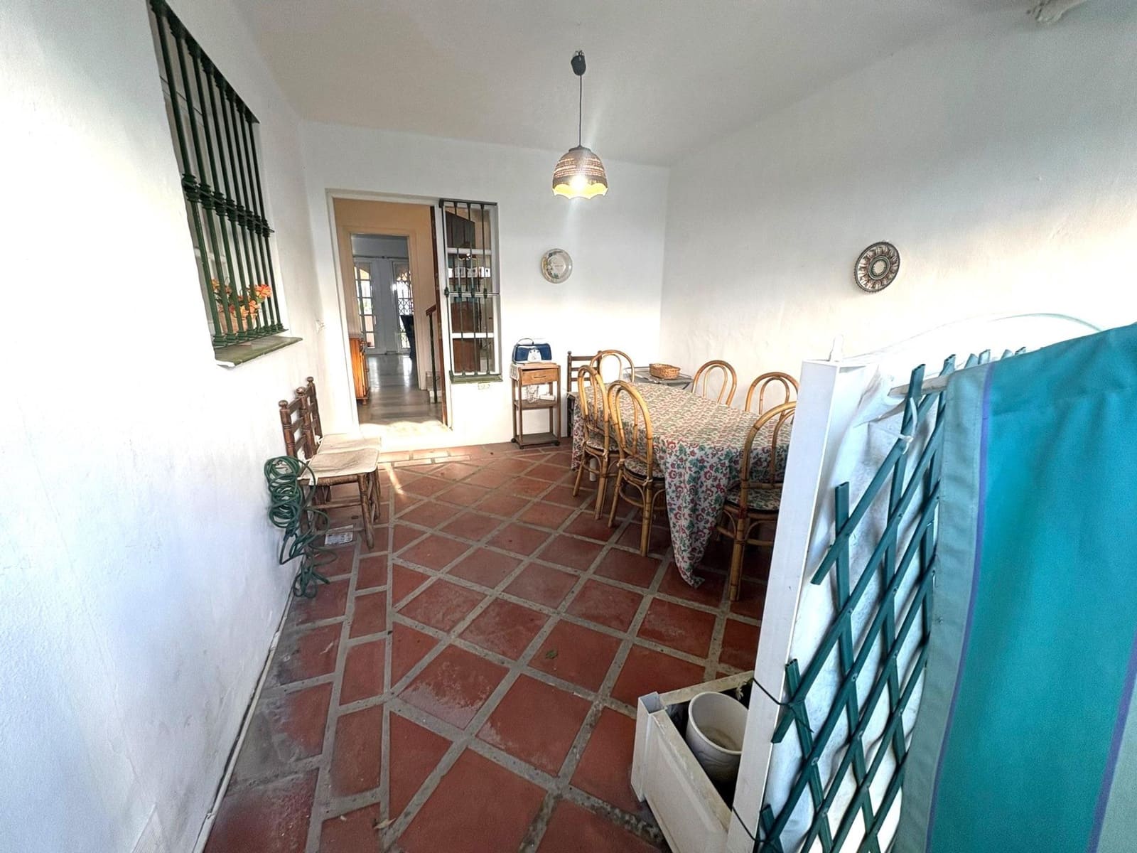 5 slaapkamer Rijtjeshuis te koop in Fuengirola met zwembad - € 470.000 (Ref: 10019282)