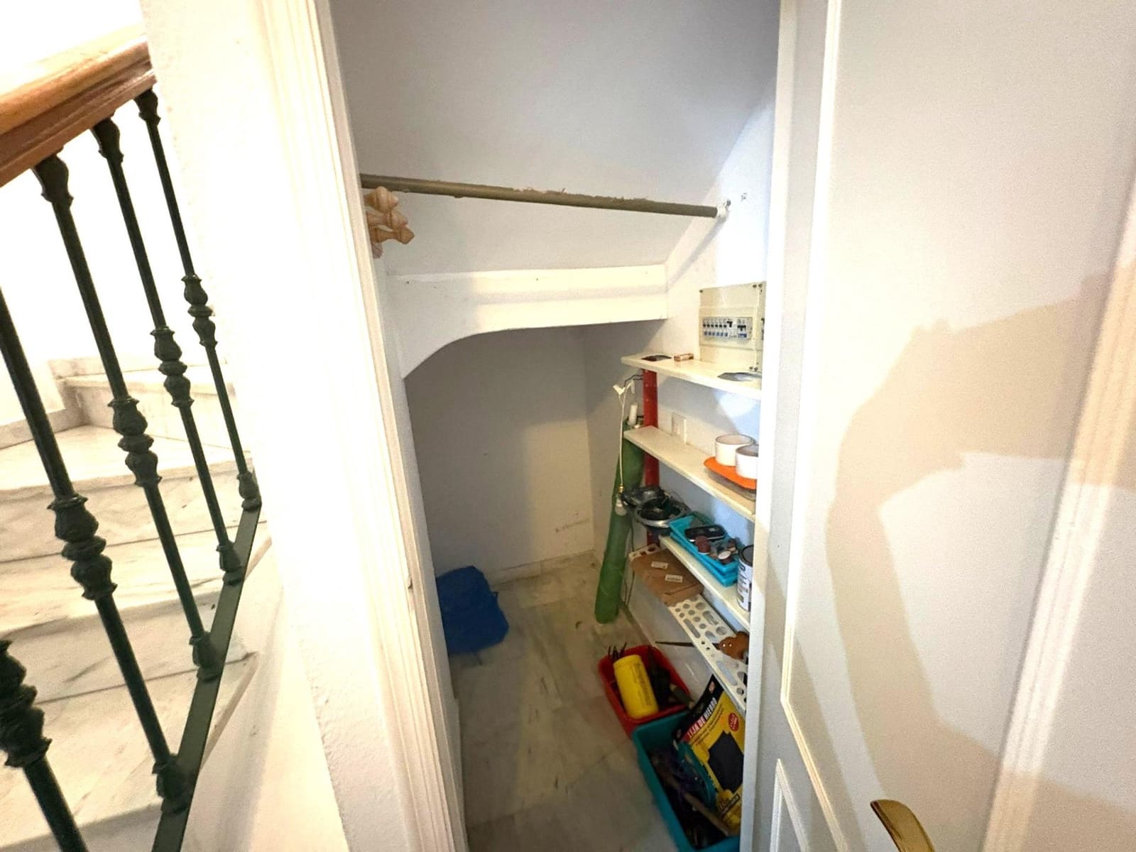5 slaapkamer Rijtjeshuis te koop in Fuengirola met zwembad - € 470.000 (Ref: 10019282)