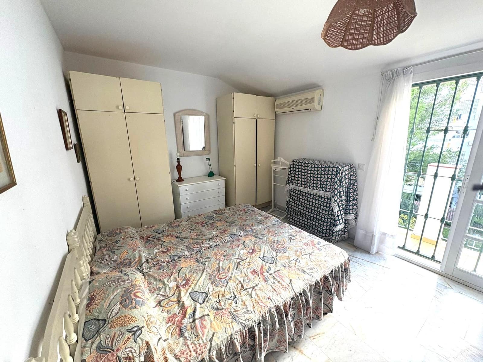 5 slaapkamer Rijtjeshuis te koop in Fuengirola met zwembad - € 470.000 (Ref: 10019282)