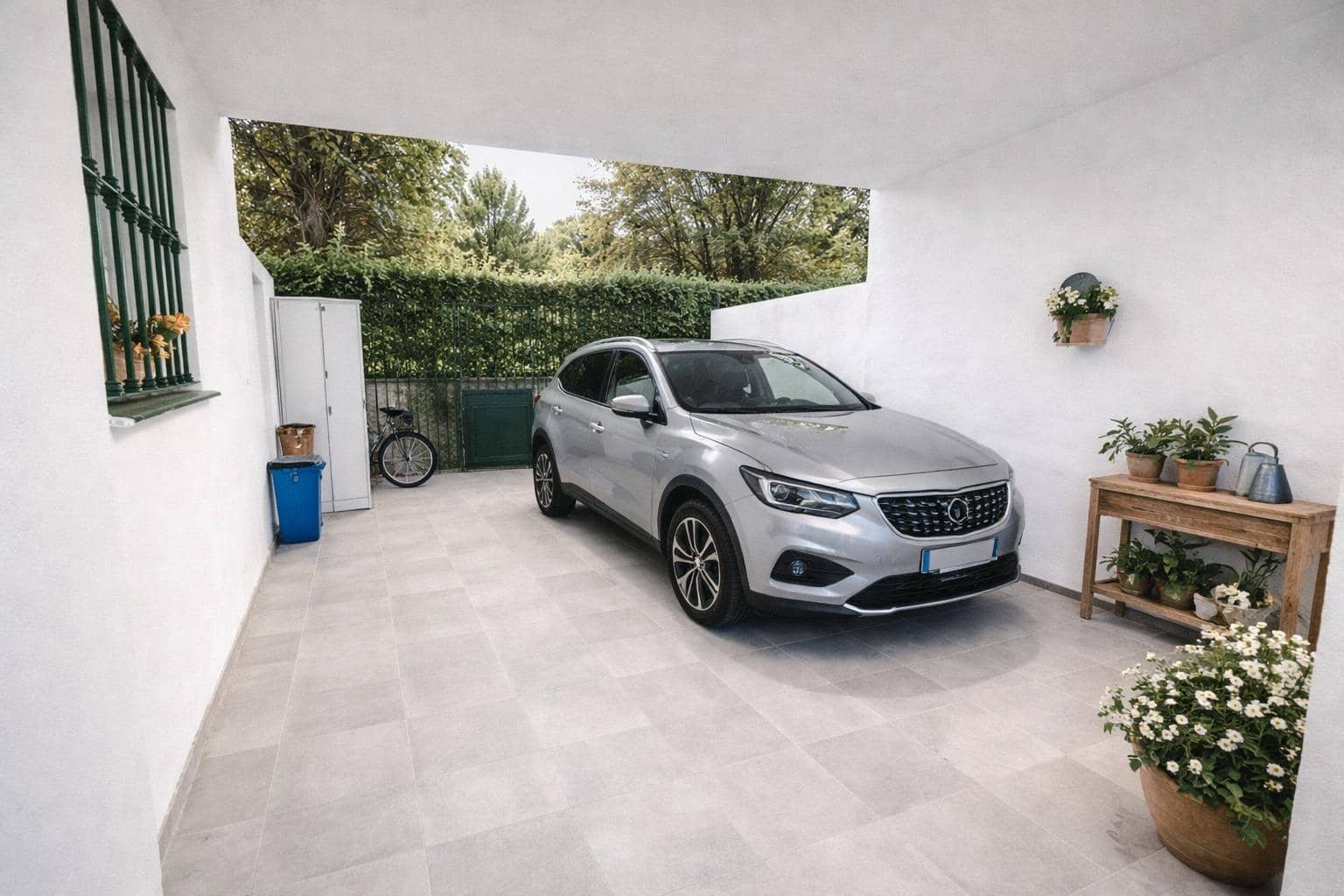 5 slaapkamer Rijtjeshuis te koop in Fuengirola met zwembad - € 470.000 (Ref: 10019282)