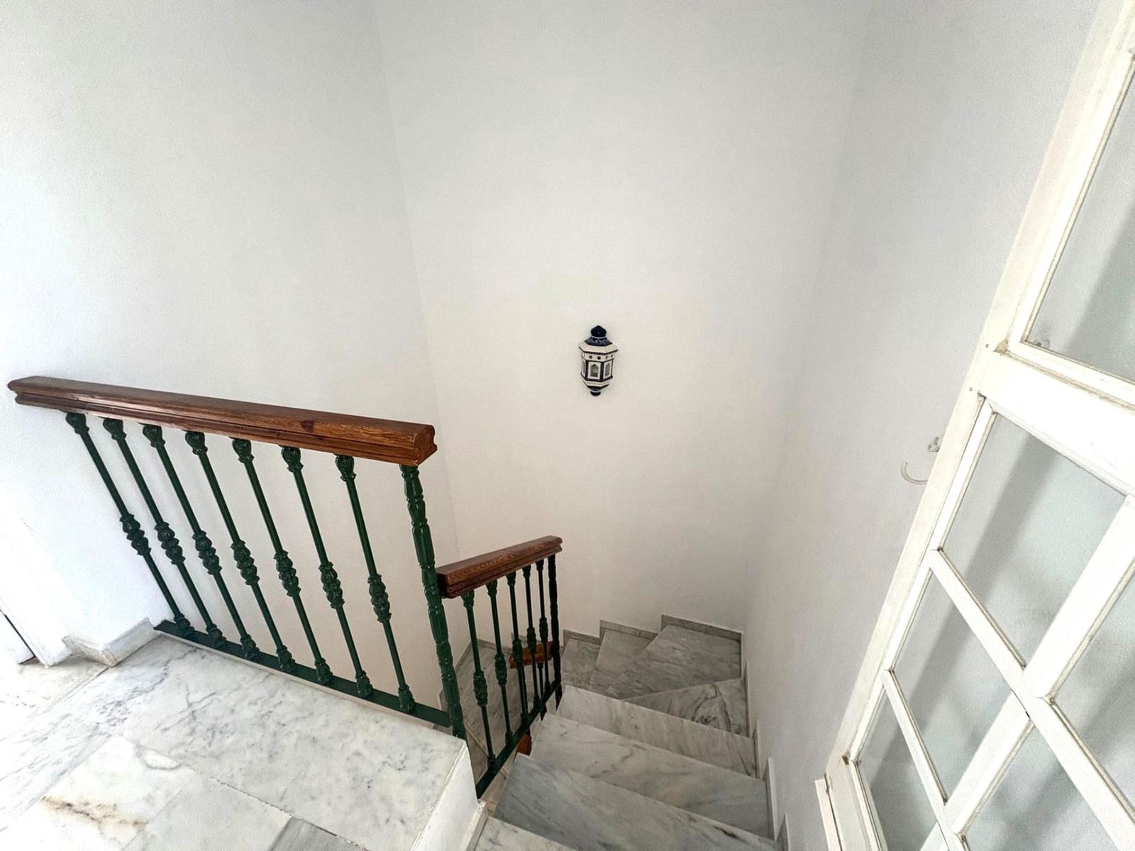 5 slaapkamer Rijtjeshuis te koop in Fuengirola met zwembad - € 470.000 (Ref: 10019282)