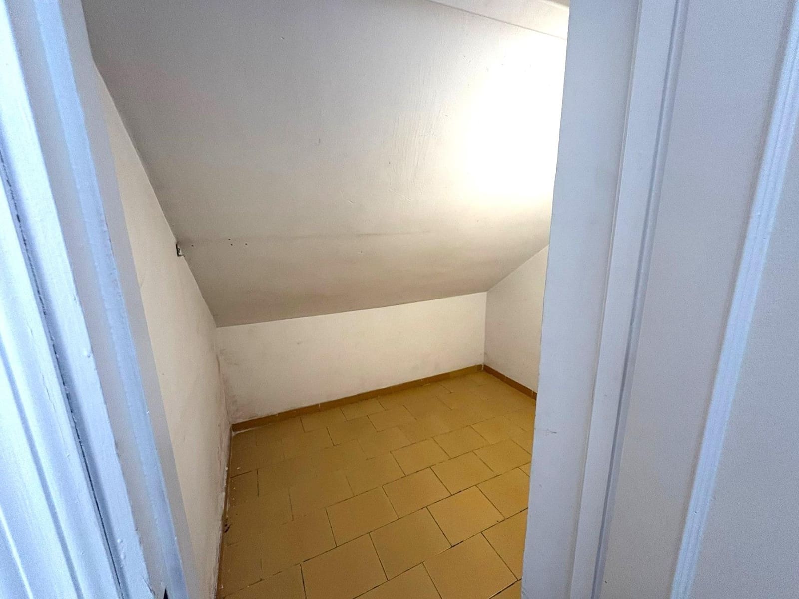 5 slaapkamer Rijtjeshuis te koop in Fuengirola met zwembad - € 470.000 (Ref: 10019282)