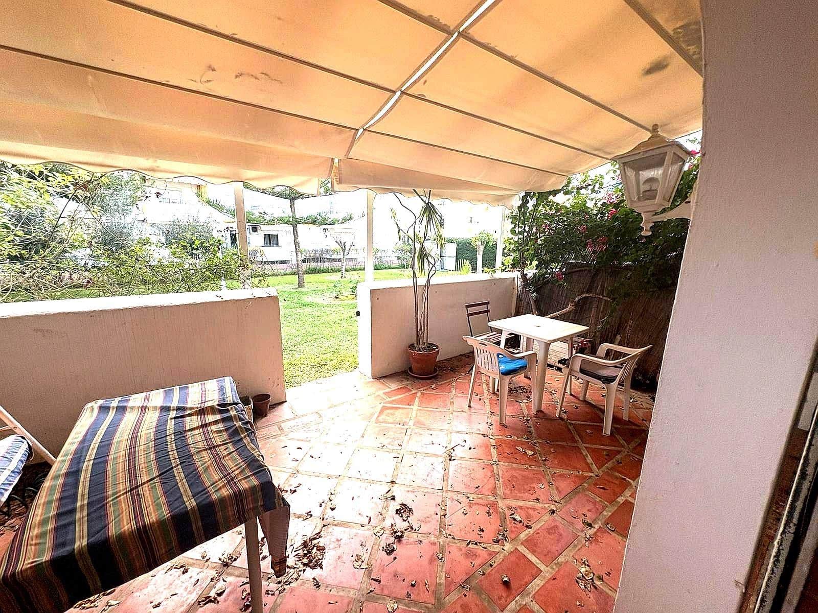 5 slaapkamer Rijtjeshuis te koop in Fuengirola met zwembad - € 470.000 (Ref: 10019282)