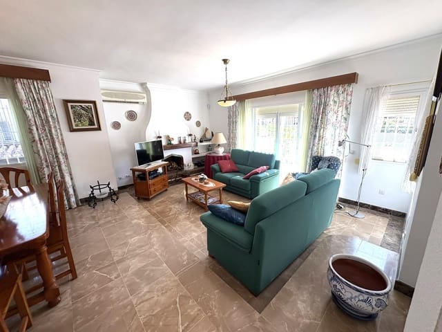 4 chambre Villa/Maison à vendre à Alhaurín de la Torre avec garage - 799 000 € (Ref: 10019283)