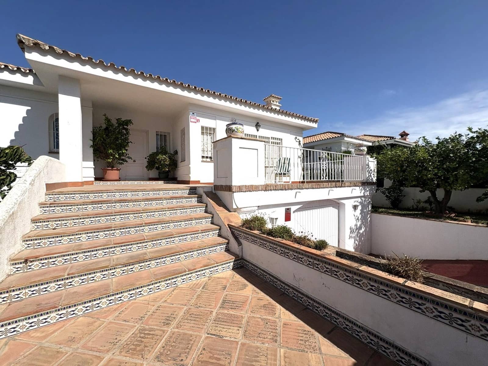 4 chambre Villa/Maison à vendre à Alhaurin de la Torre avec garage - 799 000 € (Ref: 10019283)