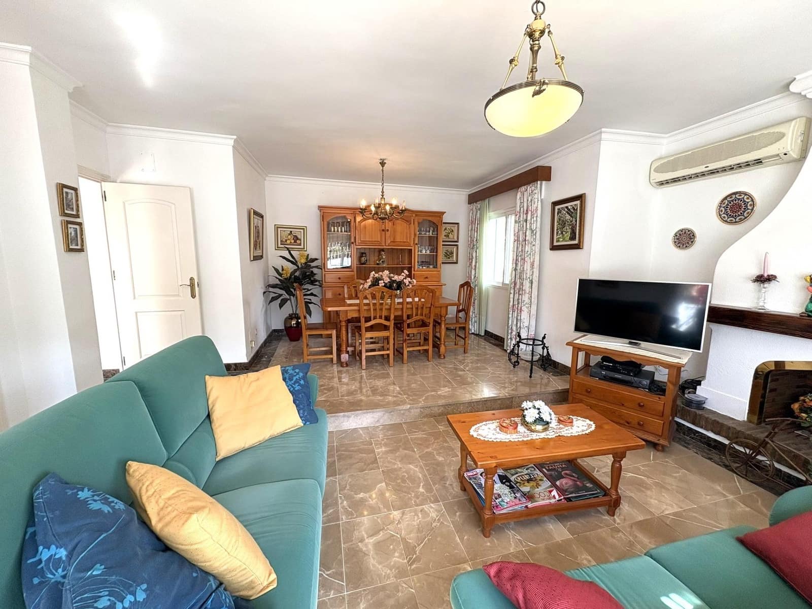 4 chambre Villa/Maison à vendre à Alhaurin de la Torre avec garage - 799 000 € (Ref: 10019283)