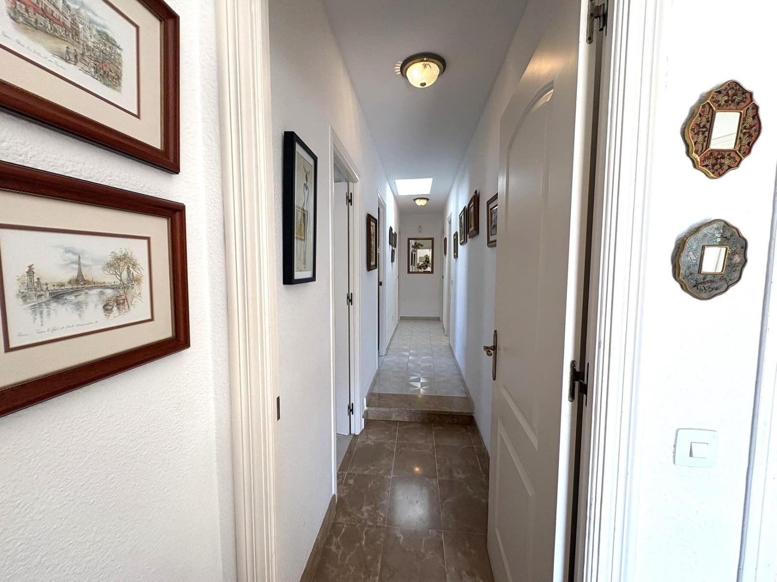 4 chambre Villa/Maison à vendre à Alhaurin de la Torre avec garage - 799 000 € (Ref: 10019283)