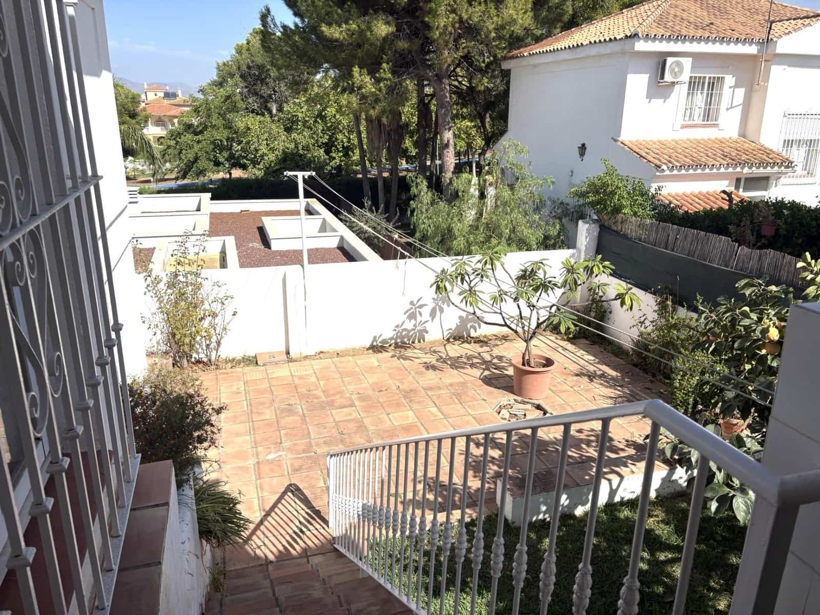 4 chambre Villa/Maison à vendre à Alhaurin de la Torre avec garage - 799 000 € (Ref: 10019283)