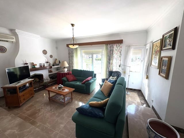 4 chambre Villa/Maison à vendre à Alhaurín de la Torre avec garage - 799 000 € (Ref: 10019283)