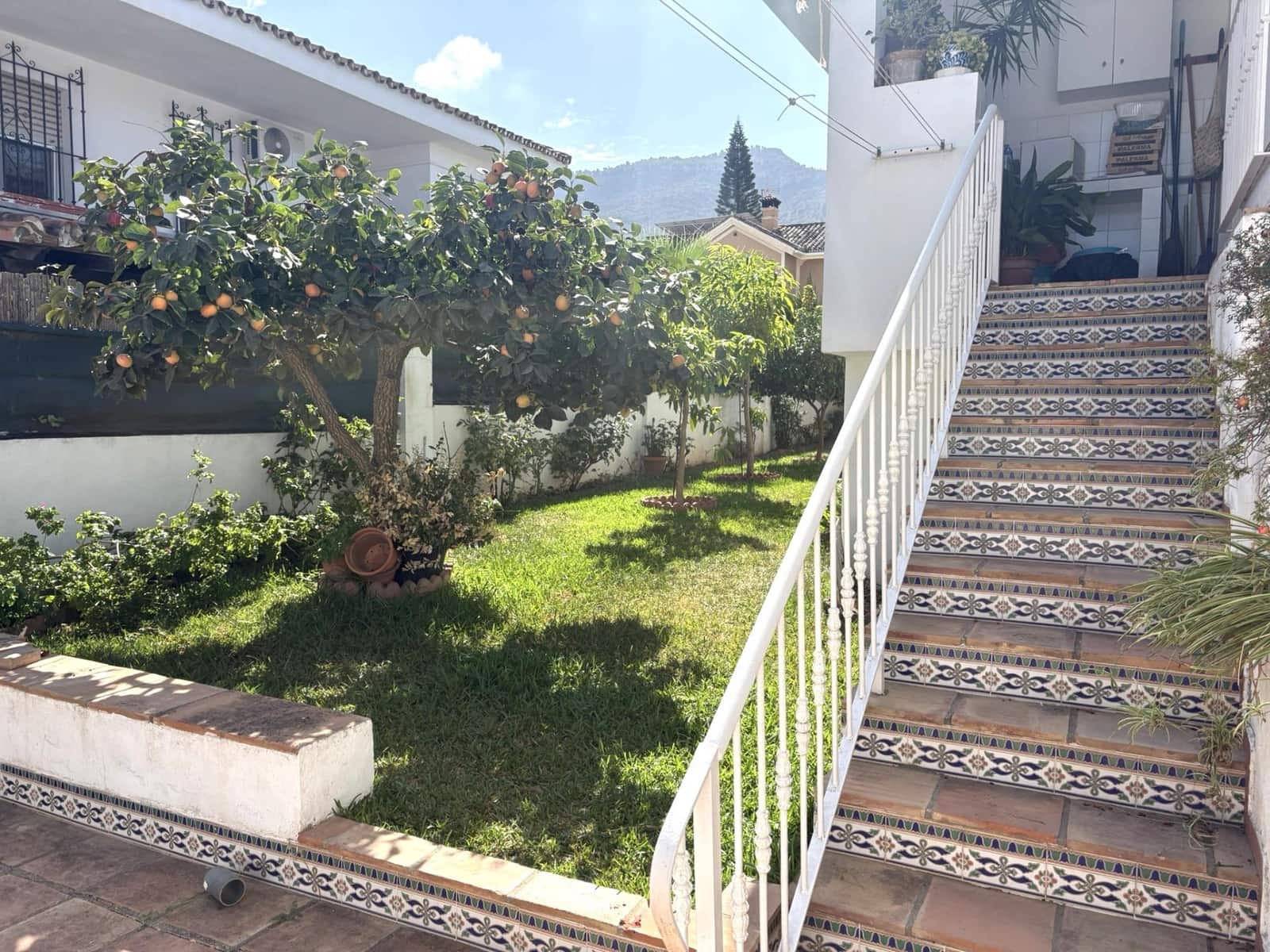 4 chambre Villa/Maison à vendre à Alhaurin de la Torre avec garage - 799 000 € (Ref: 10019283)