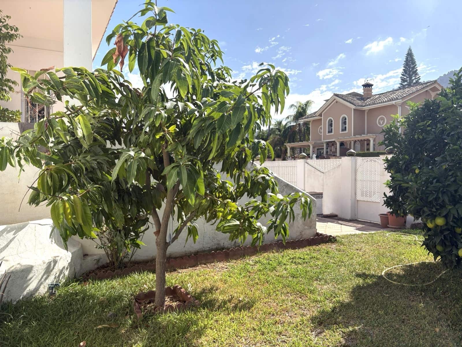 4 chambre Villa/Maison à vendre à Alhaurin de la Torre avec garage - 799 000 € (Ref: 10019283)
