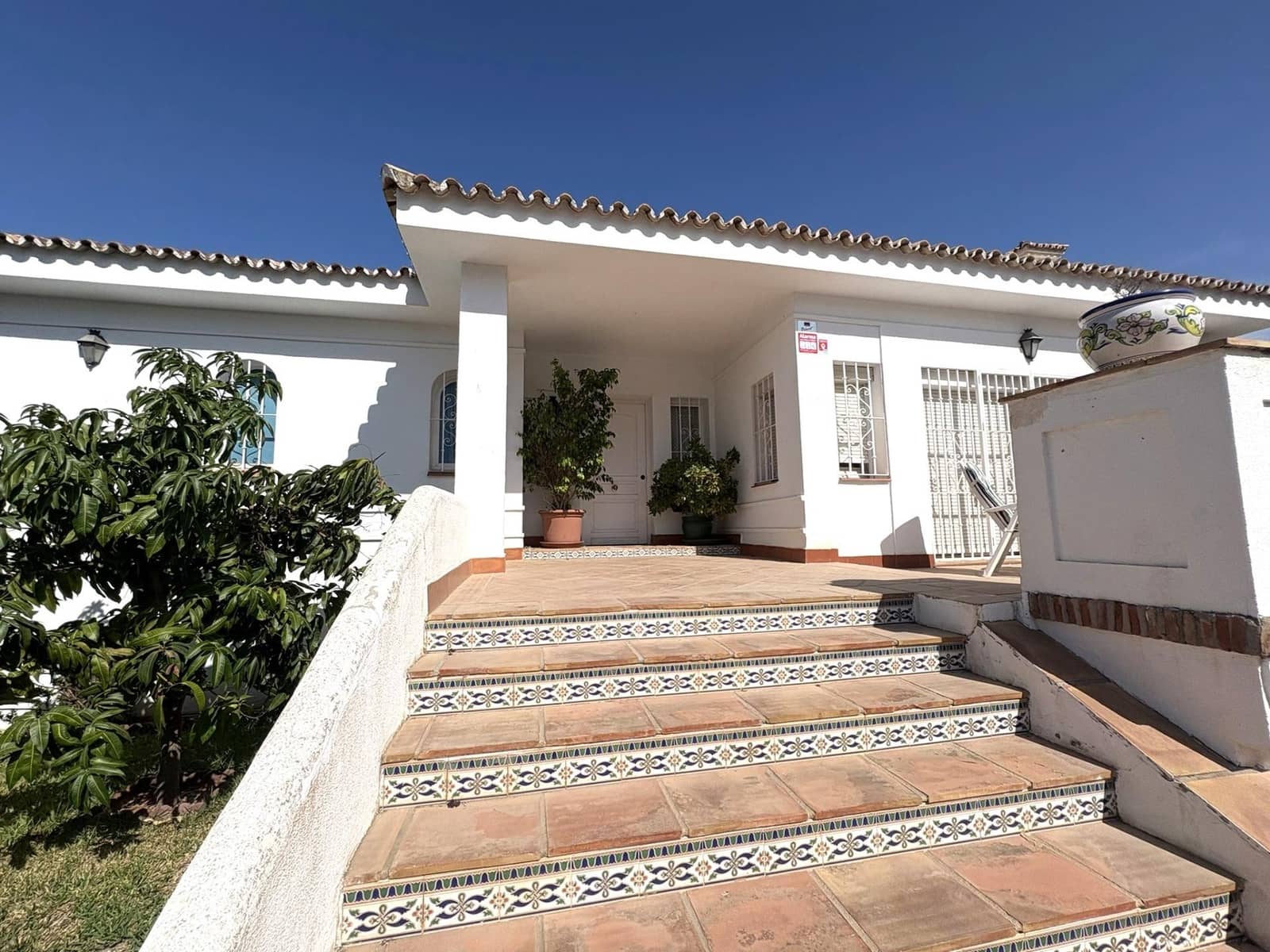 4 chambre Villa/Maison à vendre à Alhaurin de la Torre avec garage - 799 000 € (Ref: 10019283)