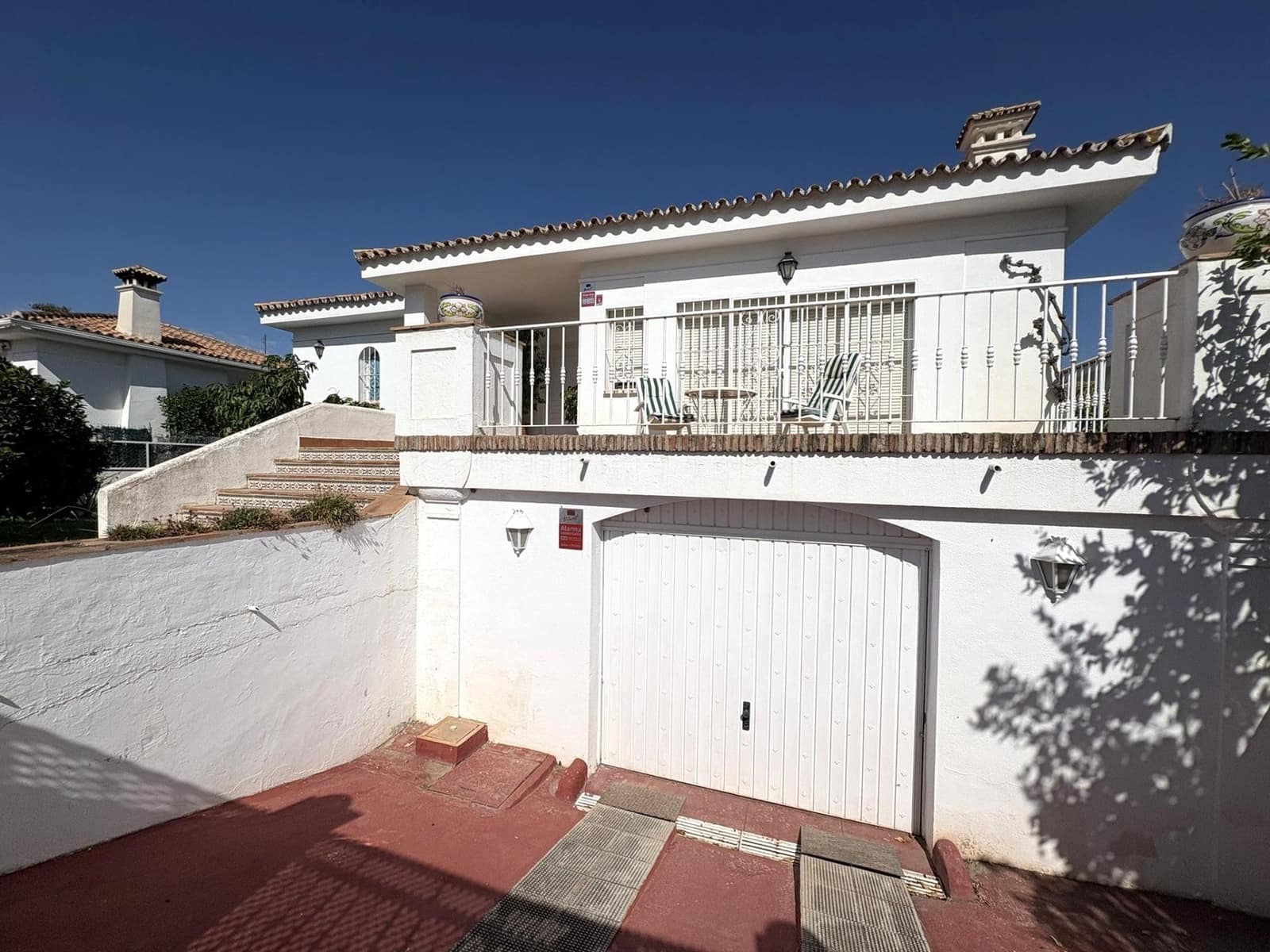 4 chambre Villa/Maison à vendre à Alhaurin de la Torre avec garage - 799 000 € (Ref: 10019283)