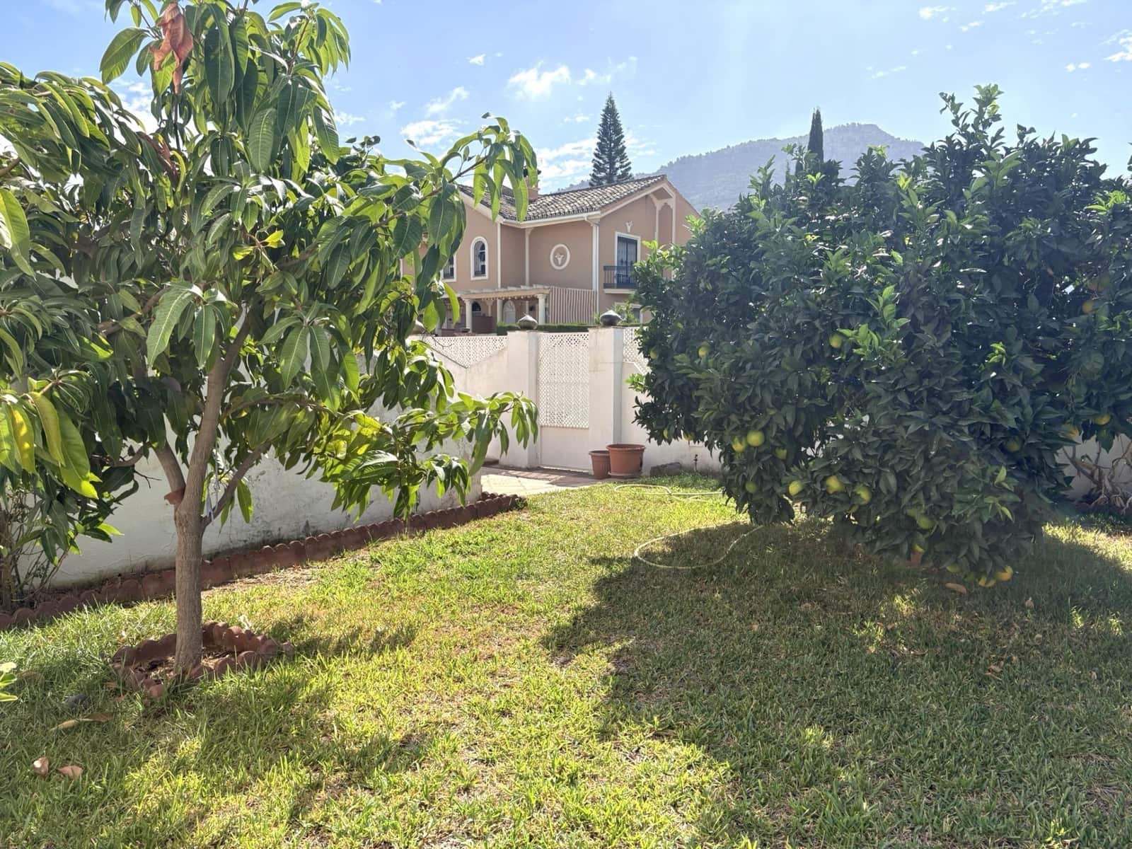 4 chambre Villa/Maison à vendre à Alhaurin de la Torre avec garage - 799 000 € (Ref: 10019283)