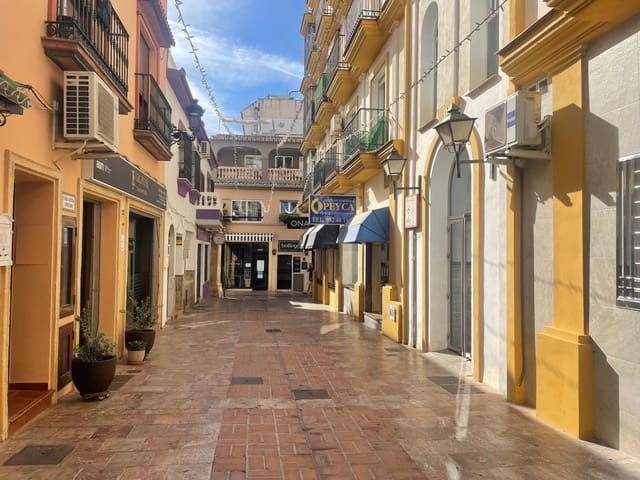 Komercyjne na sprzedaż w Arroyo de la Miel, Benalmádena - 159 000 € (Ref: 10019284)