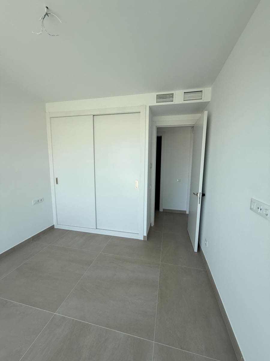 3 bedroom Penthouse for sale in Estepona with pool - € 1,100,000 (Ref: 10019285)