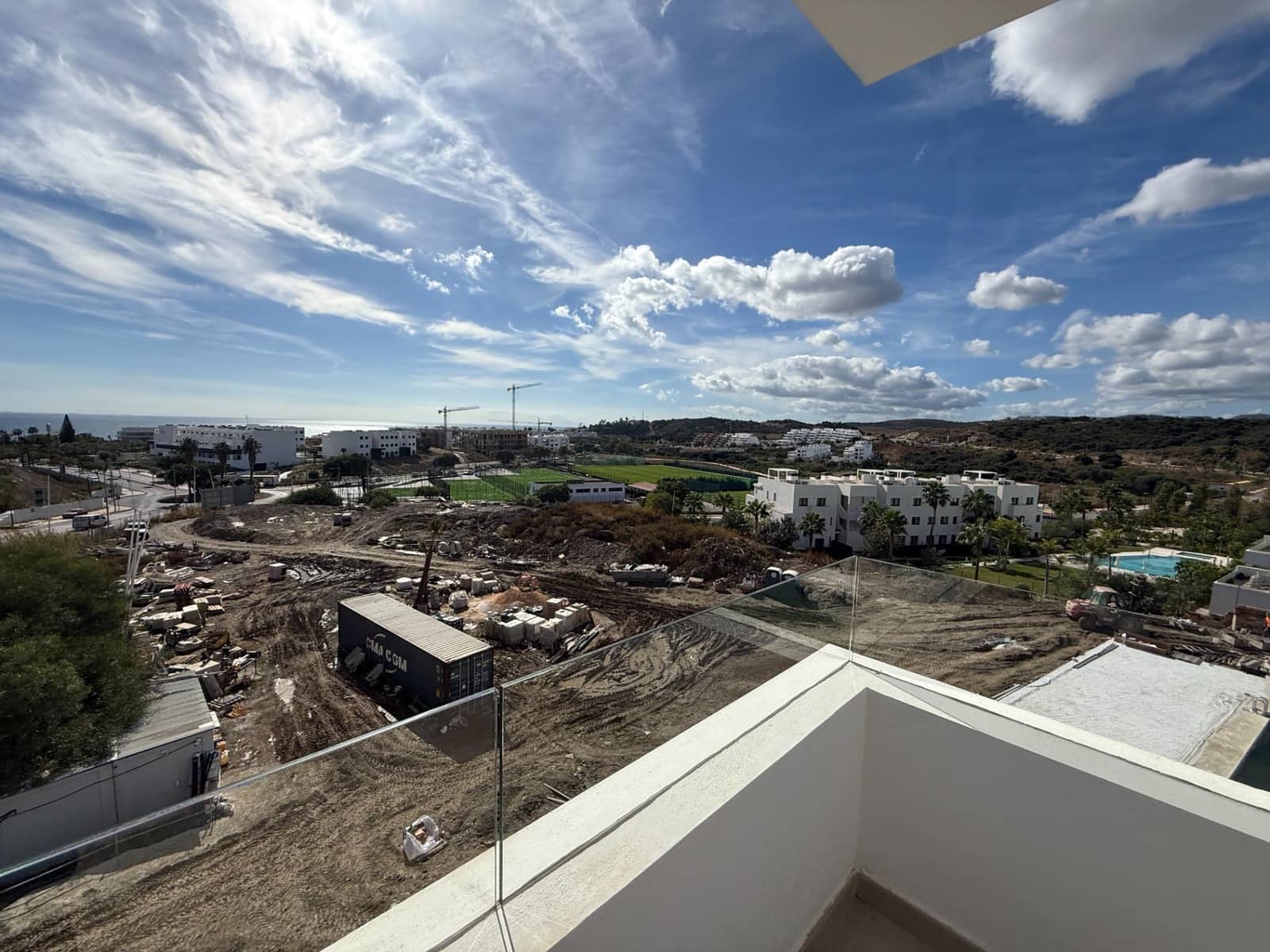 3 bedroom Penthouse for sale in Estepona with pool - € 1,100,000 (Ref: 10019285)