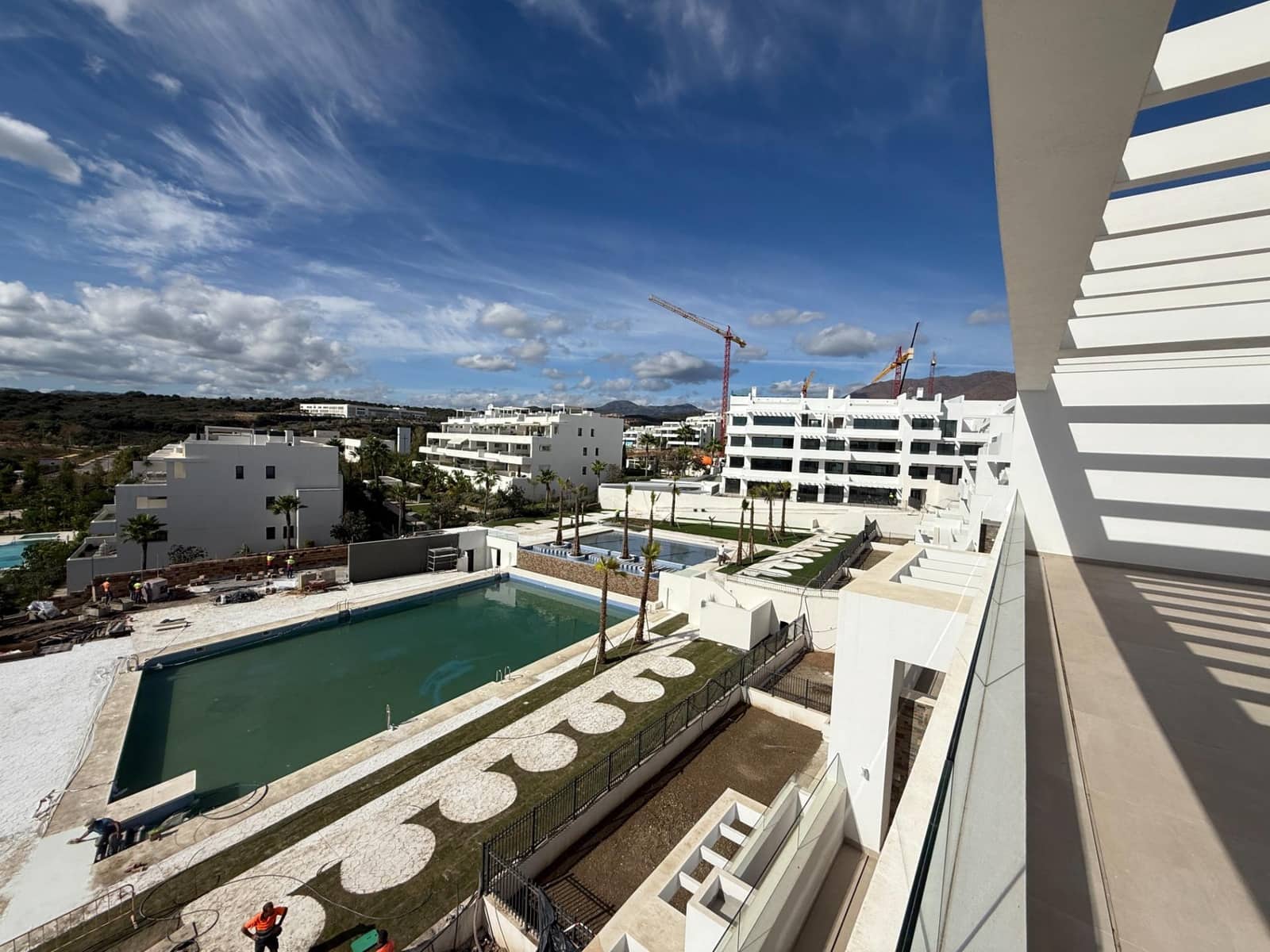3 bedroom Penthouse for sale in Estepona with pool - € 1,100,000 (Ref: 10019285)