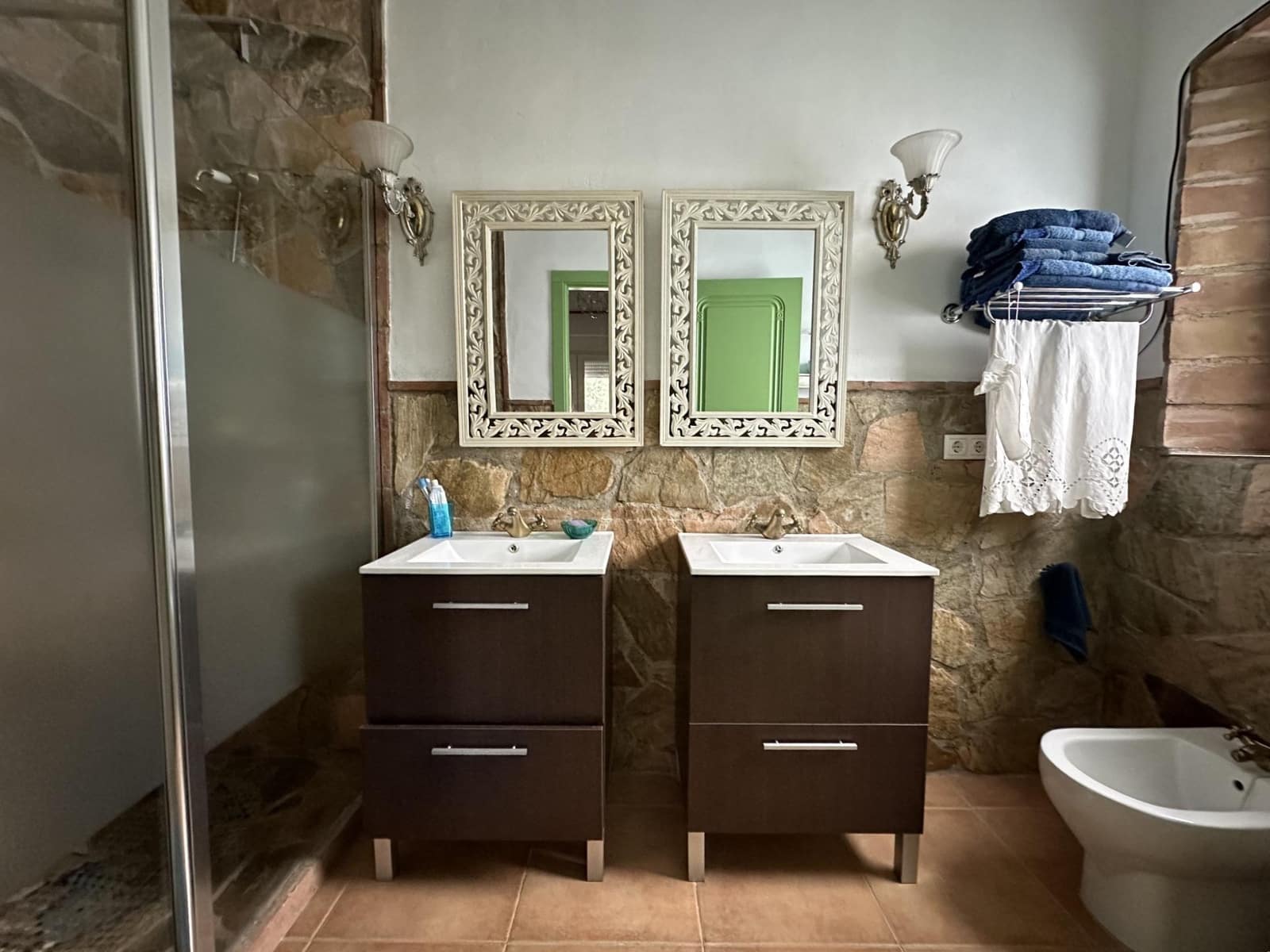 7 bedroom Finca/Country House for sale in Villaviciosa de Cordoba - € 490,000 (Ref: 10019286)