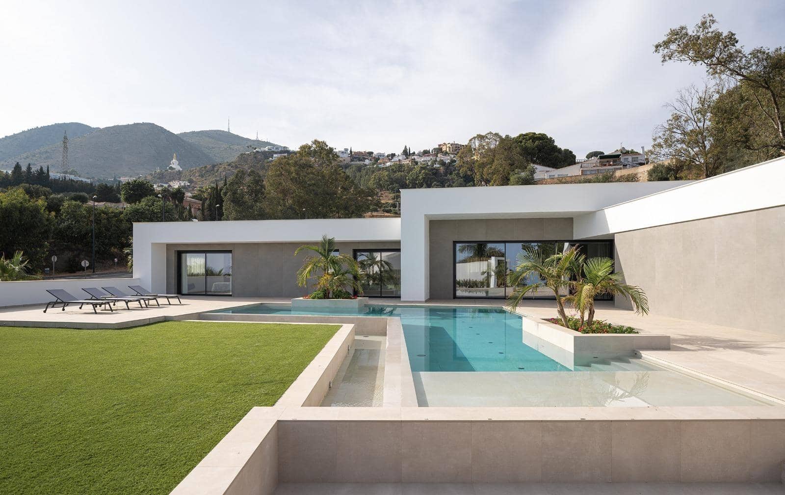5 chambre Villa/Maison à vendre à Benalmadena avec piscine garage - 4 500 000 € (Ref: 10019287)