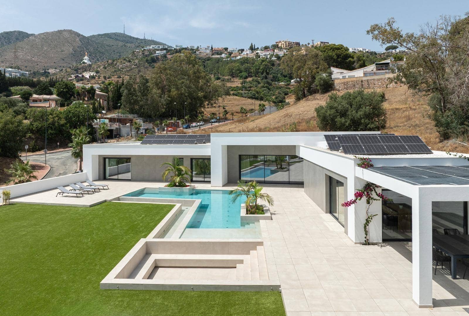 5 chambre Villa/Maison à vendre à Benalmadena avec piscine garage - 4 500 000 € (Ref: 10019287)