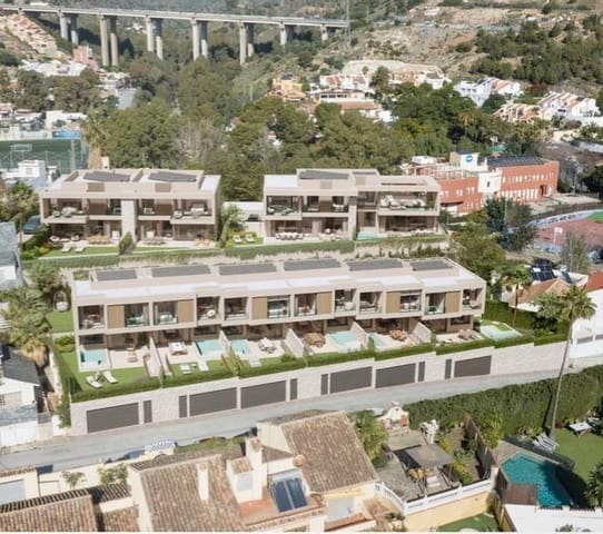 3 sypialnia Dom szeregowy na sprzedaż w Pedregalejo, Miasto Málaga z basenem garażem - 1 500 000 € (Ref: 10019288)
