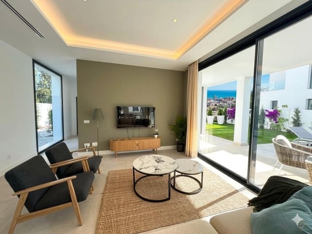 6 bedroom Villa for sale in Atalaya-Isdabe, Estepona with pool garage - € 1,900,000 (Ref: 10019290)