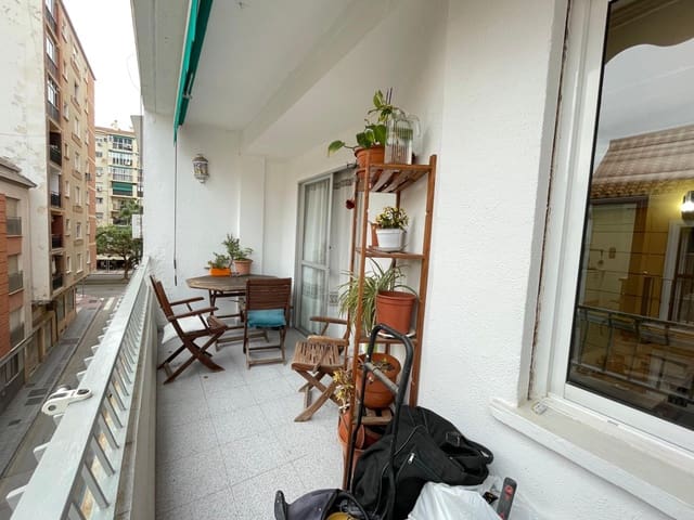 3 sypialnia Apartament na sprzedaż w Miasto Málaga - 335 000 € (Ref: 10019292)