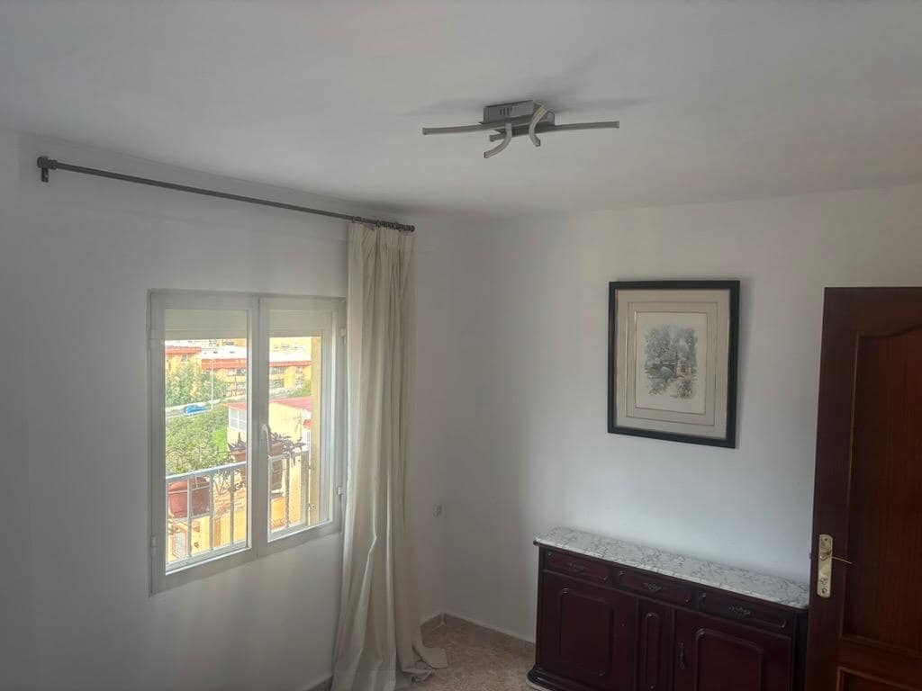 3 bedroom Apartment for sale in Malaga city - € 276,000 (Ref: 10019294)