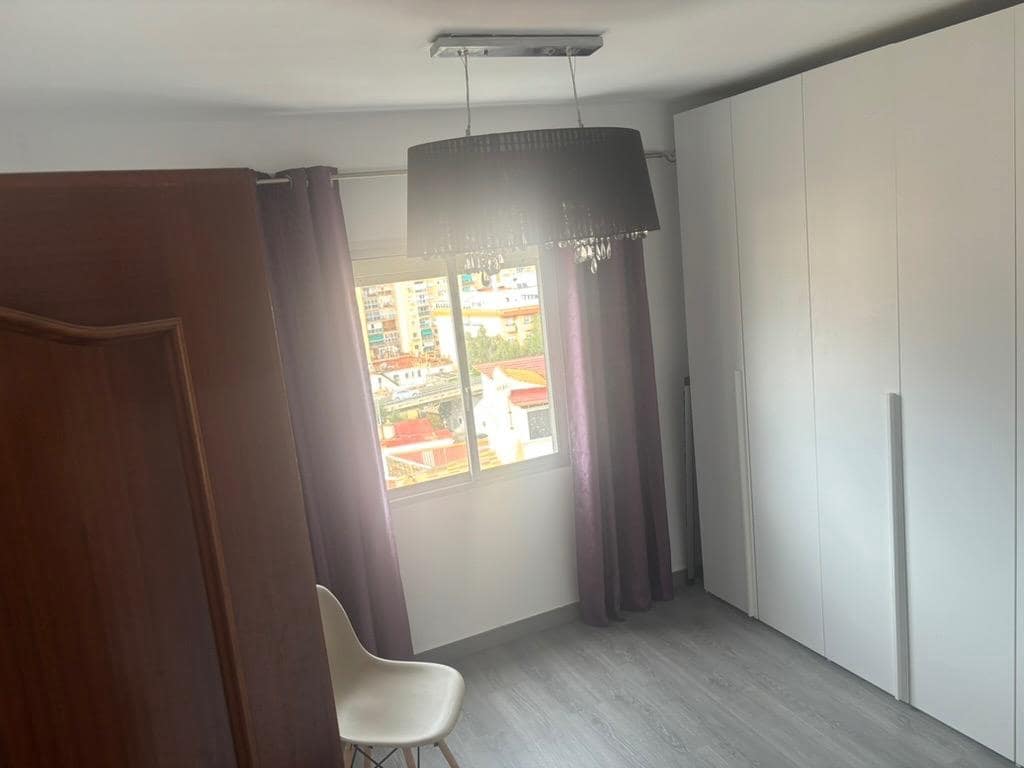 3 bedroom Apartment for sale in Malaga city - € 276,000 (Ref: 10019294)