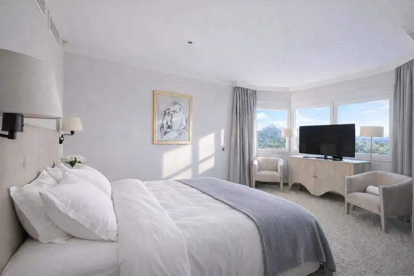 4 makuuhuone Paritalo myytävänä paikassa Puerto de la Torre mukana 
autotalli - 2 740 000 € (Ref: 10019296)