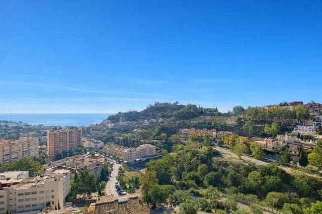 4 makuuhuone Paritalo myytävänä paikassa Puerto de la Torre, Málaga kaupunki mukana 
autotalli - 2 740 000 € (Ref: 10019296)