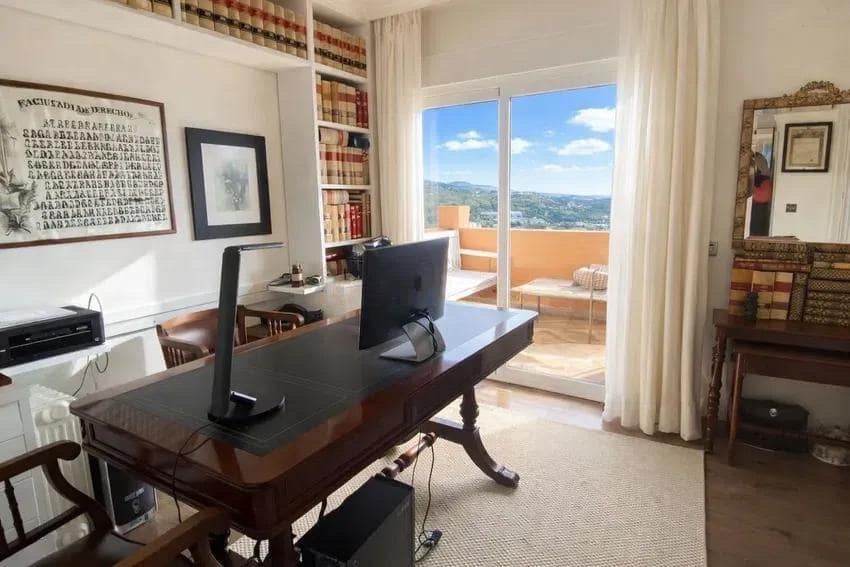 4 makuuhuone Paritalo myytävänä paikassa Puerto de la Torre mukana 
autotalli - 2 740 000 € (Ref: 10019296)