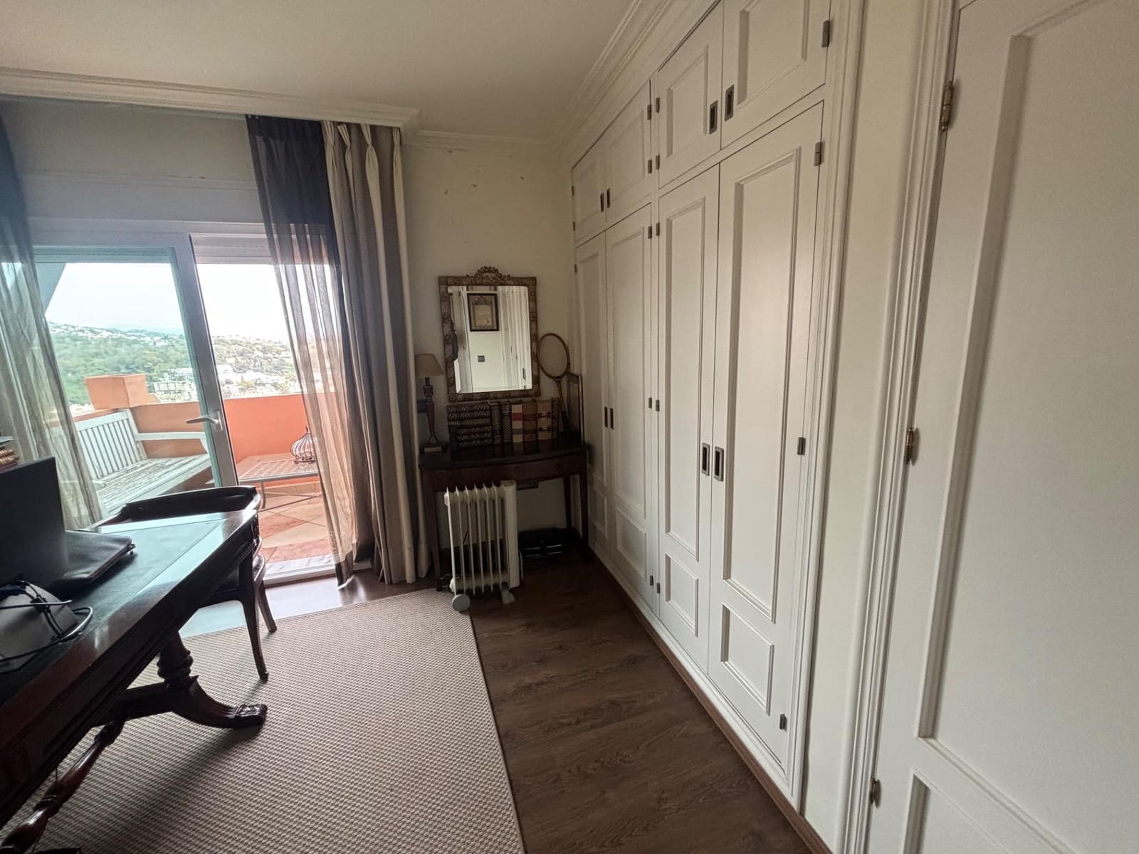4 makuuhuone Paritalo myytävänä paikassa Puerto de la Torre mukana 
autotalli - 2 740 000 € (Ref: 10019296)