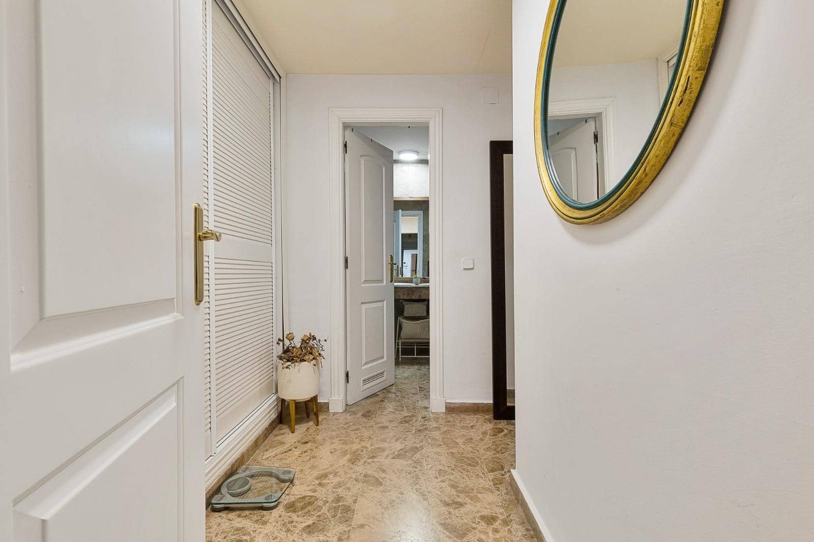 3 soveværelse Lejlighed til salg i San Pedro de Alcantara med garage - € 690.000 (Ref: 10019298)