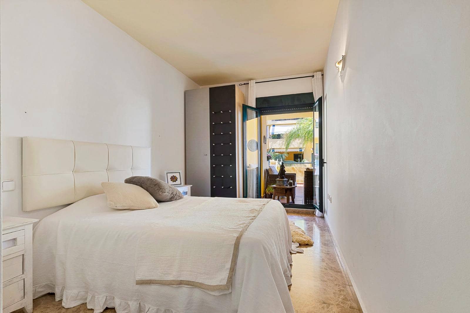 3 soveværelse Lejlighed til salg i San Pedro de Alcantara med garage - € 690.000 (Ref: 10019298)