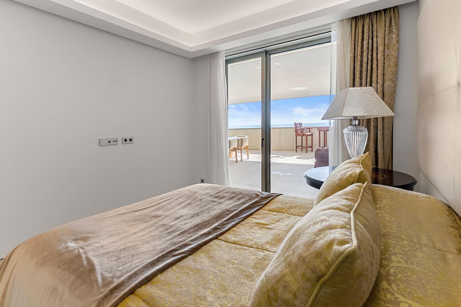 3 makuuhuone Huoneisto myytävänä paikassa Malaga kaupunki mukana uima-altaan 
autotalli - 2 100 000 € (Ref: 10019299)