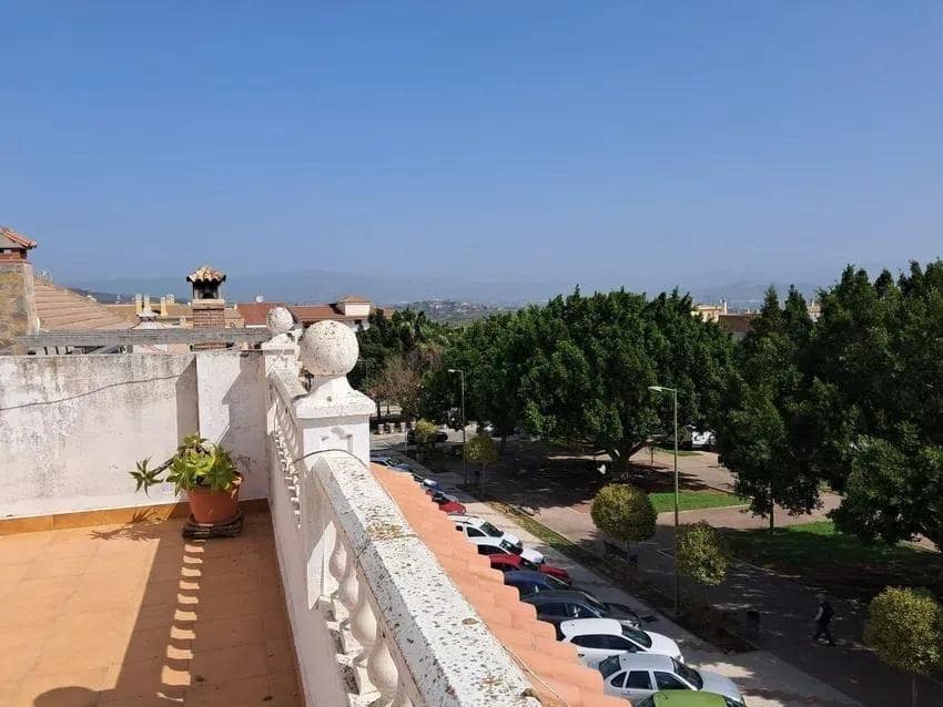 5 chambre Appartement à vendre à Alhaurin de la Torre avec garage - 740 000 € (Ref: 10019304)