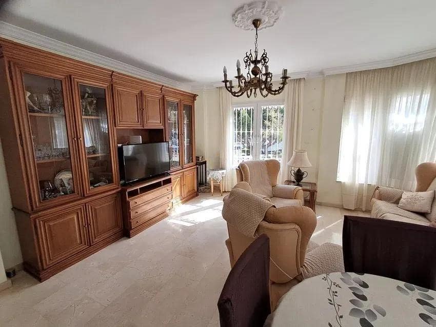 5 chambre Appartement à vendre à Alhaurin de la Torre avec garage - 740 000 € (Ref: 10019304)