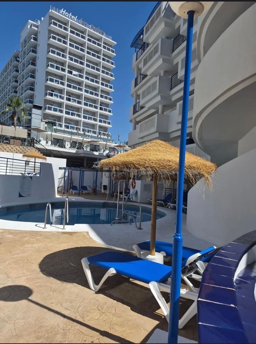 1 makuuhuone Huoneisto myytävänä paikassa Torrequebrada mukana uima-altaan 
autotalli - 229 000 € (Ref: 10019312)