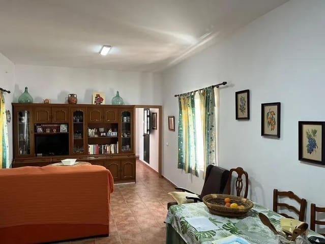 Finca/Casa Rural de 4 habitaciones en Málaga ciudad en venta - 458.000 € (Ref: 10019316)