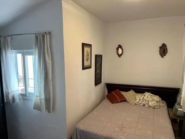 Finca/Casa Rural de 4 habitaciones en Málaga ciudad en venta - 458.000 € (Ref: 10019316)