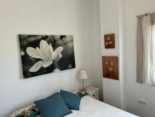 Finca/Casa Rural de 4 habitaciones en Málaga ciudad en venta - 458.000 € (Ref: 10019316)