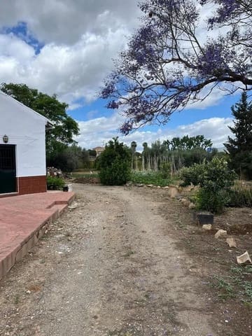 Finca/Casa Rural de 4 habitaciones en Málaga ciudad en venta - 458.000 € (Ref: 10019316)