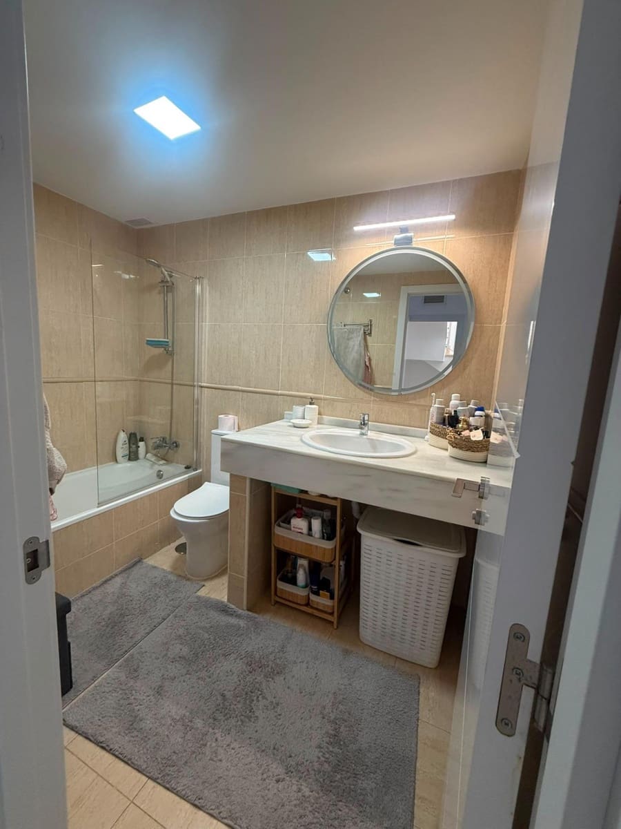 4 chambre Villa/Maison Mitoyenne à vendre à Torremolinos avec piscine garage - 599 000 € (Ref: 10019317)