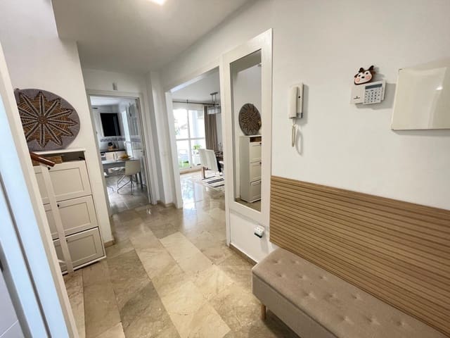 4 sovrum Radhus till salu i Torremolinos med pool garage - 599 000 € (Ref: 10019317)